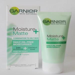 کرم مرطوب کننده مخصوص روز garnier moisture matte